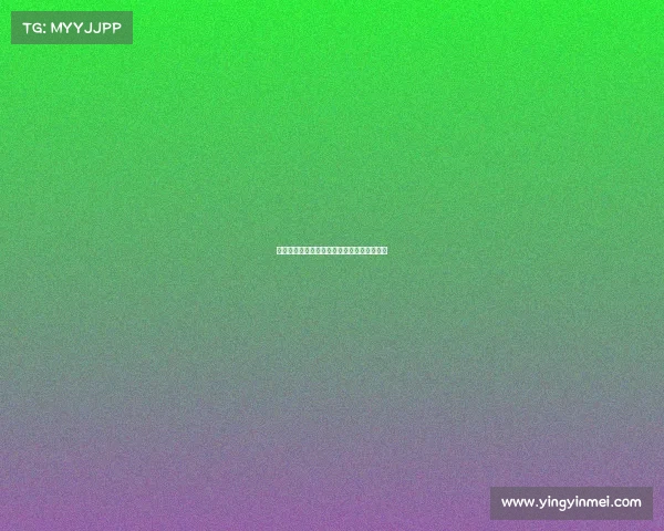 《电竞解说新风尚：专属战袍打造赛场声价》